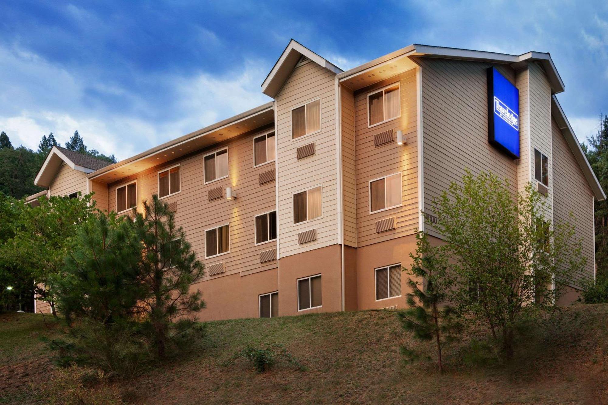 Travelodge by Wyndham Dunsmuir Eksteriør bilde